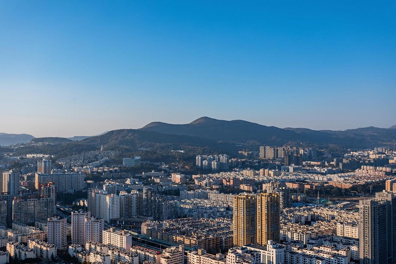 Kunming Hotel High Sky View Apartment Dış mekan fotoğraf
