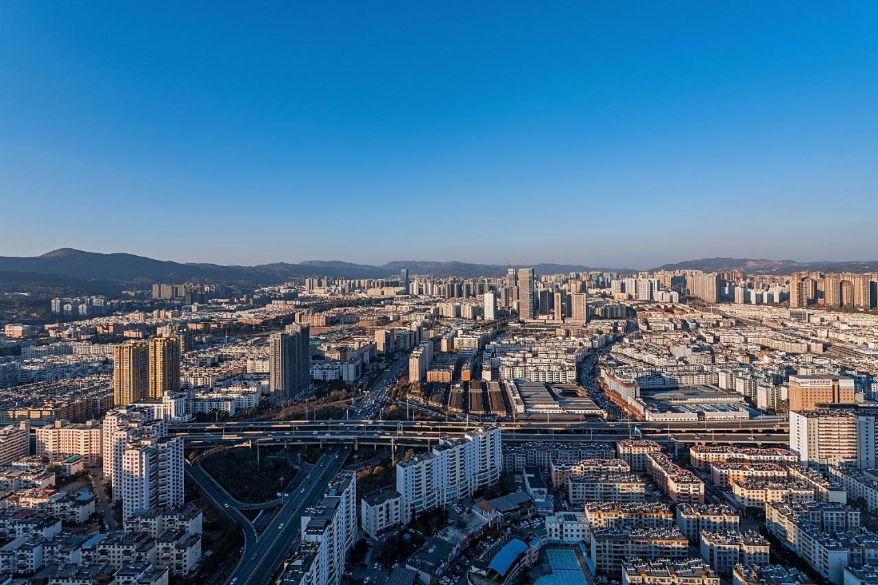 Kunming Hotel High Sky View Apartment Dış mekan fotoğraf